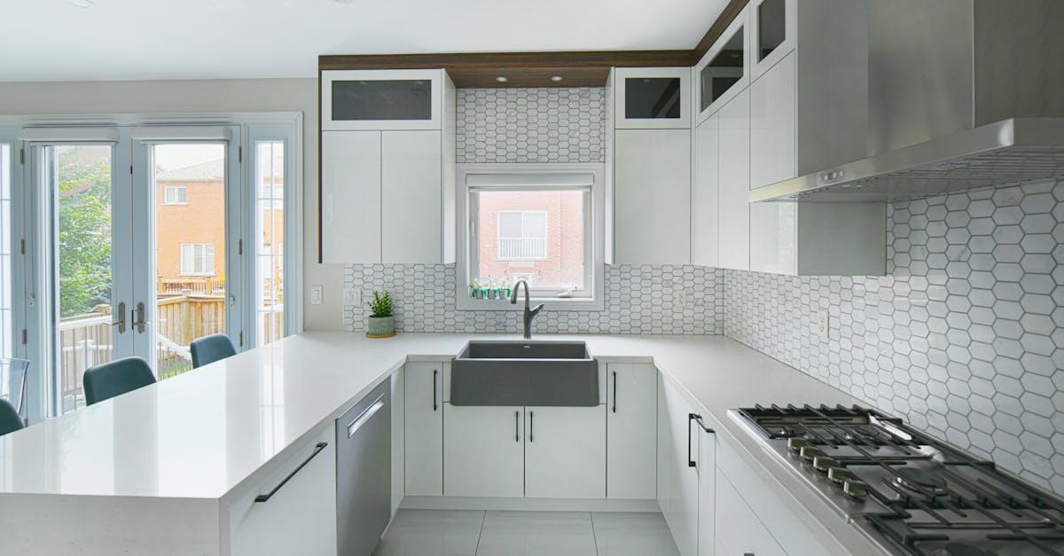 Eco-Friendly Materials for Sustainable Kitchen Backsplashes