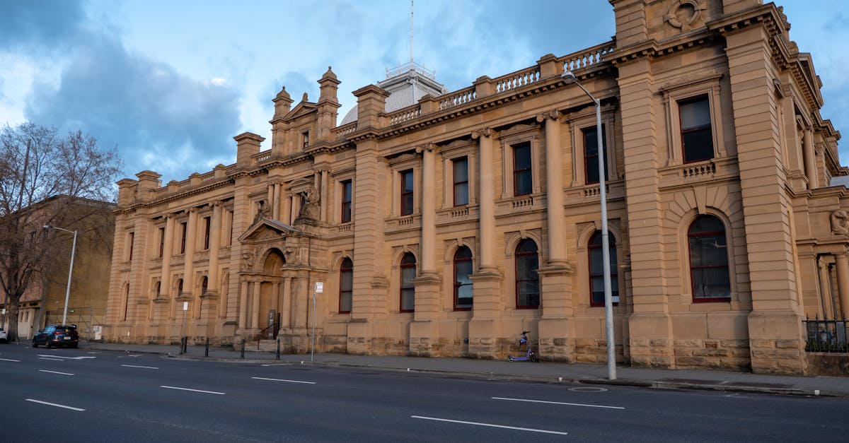 Enhancing Your Kitchen with Ocean-Inspired Décor